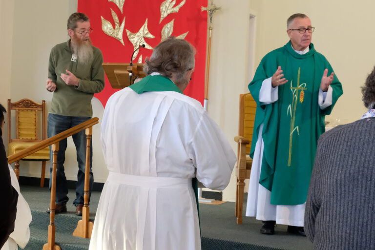 Busy chaplaincy for Catholic Deaf communities