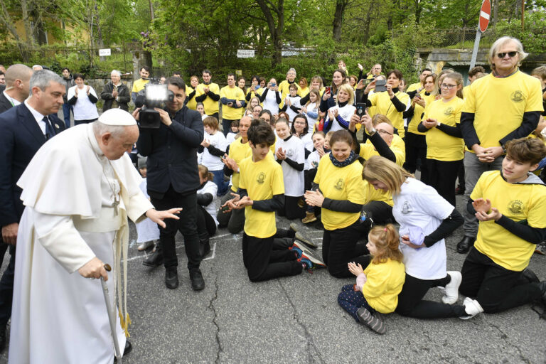 Pope visits in Hungary rallying for a unified, welcoming Europe