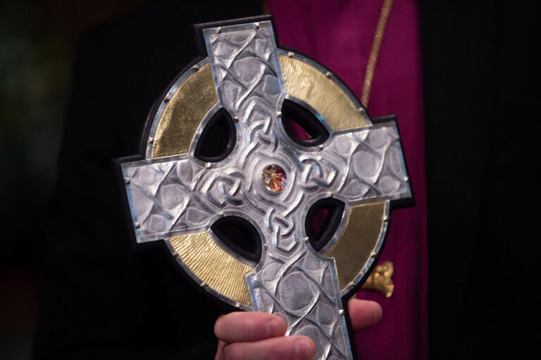 Pope gifts True Cross relic to King Charles