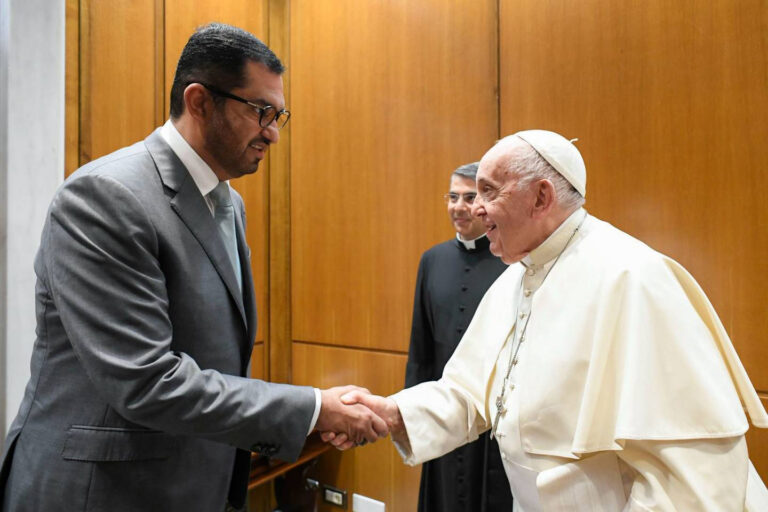 Pope Francis first pope to attend climate summit