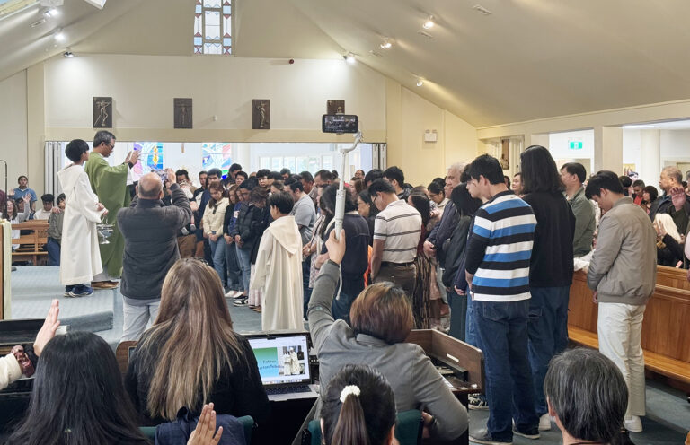 Filipino community farewells Fr Marlon Tebelin