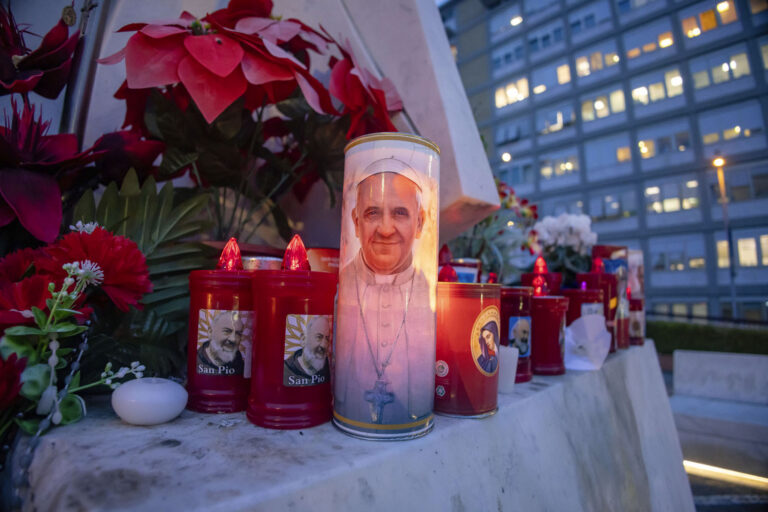 Worldwide outpouring of good wishes and prayers for Pope Francis